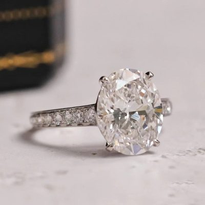 KDY-N8411477四爪蛋形钻(12.08X8.3X5MM)15#戒指