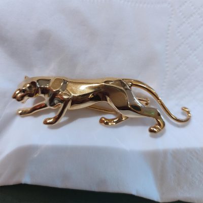 KDY-780809侧身素金豹子胸针
