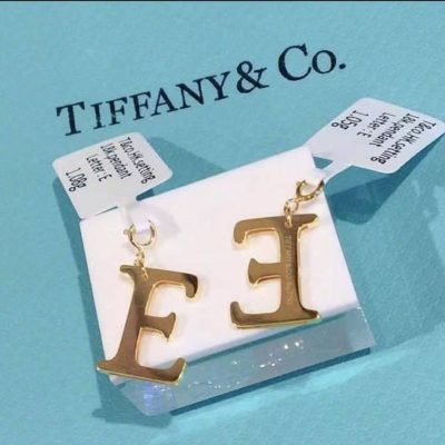 TIF5074984字母E耳环