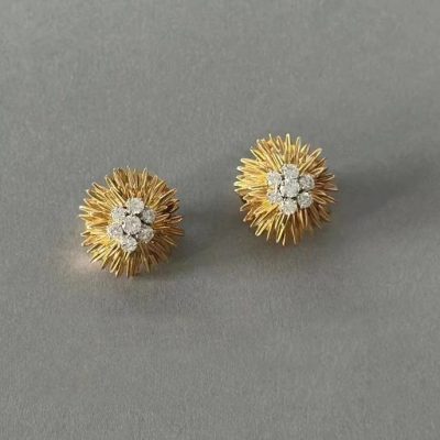 VCA5984257刺刺耳钉12mm