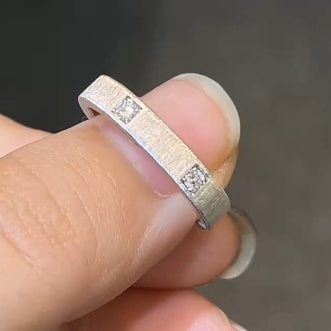 BQLT-RIN62159 4MM方格六钻拉丝条形戒平面直身戒指条戒